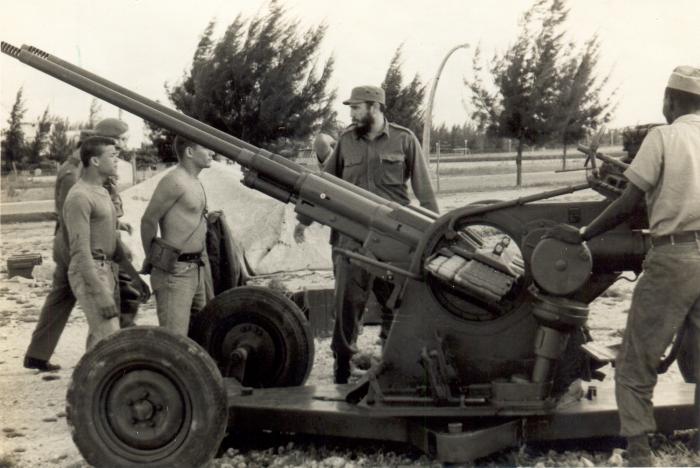 Durante los días de la Crisis de Octubre quedó patentizada la unidad del pueblo cubano y de sus líderes. Foto: Archivo de Granma Durante los días de la Crisis de Octubre quedó patentizada la unidad del pueblo cubano y de sus líderes. Foto: Archivo de Granma