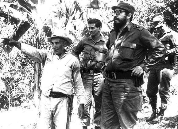 Fidel visitó el Escambray para alentar los planes de desarrollo en esas serranías. Foto: Escambray Fidel visitó el Escambray para alentar los planes de desarrollo en esas serranías. Foto: Escambray