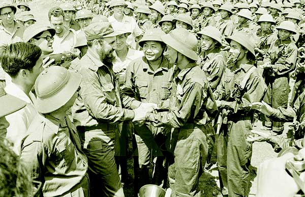 En Cam Lo, antes base militar yanqui, Fidel se encontró con el Frente Nacional de Liberación de Vietnam del Sur (VNA) En Cam Lo, antes base militar yanqui, Fidel se encontró con el Frente Nacional de Liberación de Vietnam del Sur (VNA)