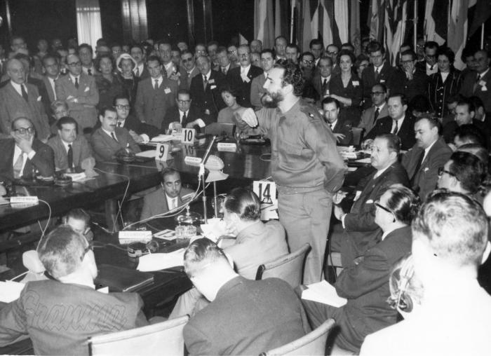Comandante en Jefe Fidel Castro en la Conferencia de los 21, en Argentina, 1959 Foto: Archivo de Granma Comandante en Jefe Fidel Castro en la Conferencia de los 21, en Argentina, 1959 Foto: Archivo de Granma