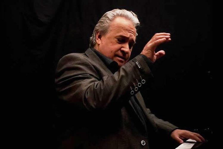Frank Fernández dedicara concierto de piano a Fidel Castro Ruz