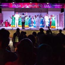 Cantata en el barrio de La Güinera, dirigido por Huberto Llamas. Foto: Abel Padrón Padilla/ Cubadebate.