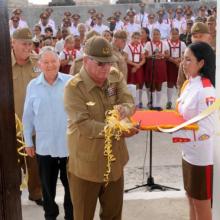 General de cuerpo de Ejército Álvaro López Miera, viceministro de las FAR, jefe del estado mayor general inauguró la exposicion fotográfica