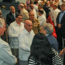 El Presidente cubano, junto al Segundo Secretario del Partido y otros miembros del Buró Político del país, encabezó el acto por el aniversario 60 del Minrex. Foto: José Manuel Correa 