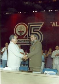 Recibió el sello 25 Aniversario de los CDR