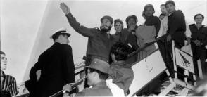 En horas de la tarde Fidel Castro arriba al aeropuerto de Ciudad Libertad para dirigirse a los Estados Unidos, 15 de abril de 1959. Foto: Periódico Granma/ Sitio Fidel Soldado de las Ideas.