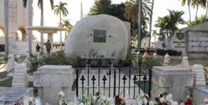 Este es ya un sitio de eterno compromiso y respeto para personas de todo el mundo Este es ya un sitio de eterno compromiso y respeto para personas de todo el mundo