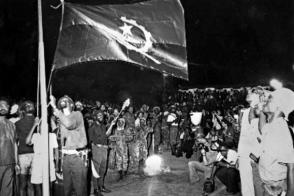 Proclamación de la República Popular de Angola. Foto: Archivo Proclamación de la República Popular de Angola. Foto: Archivo