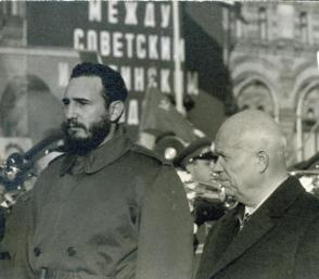 Le commandant en chef a visité la Russie pour la première fois dans le cadre d’une tournée historique dans plusieurs républiques de l’URSS en 1963, qui faisait suite à celles effectuées auparavant, en 1960 et 1962, par le général d'armée Raul Castro Ruz. Photo: Granma Archive