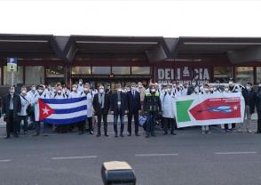 Médecins cubains arrivant en Italie pour combattre la Covid-19. Photo:RT Photo: Internet