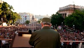 Fidel Castro en la Universidad de La Habana. Foto: Roberto Chile.