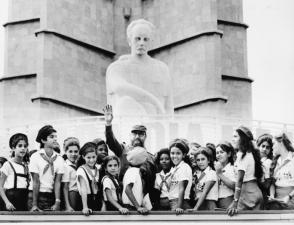 In Piazza della Rivoluzione Josè Martì. 30/1/ 1983. Photo: Jorge Oller